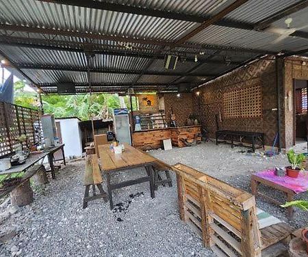 Nipaville Camphouse โมอัลโบอัล ภายนอก รูปภาพ